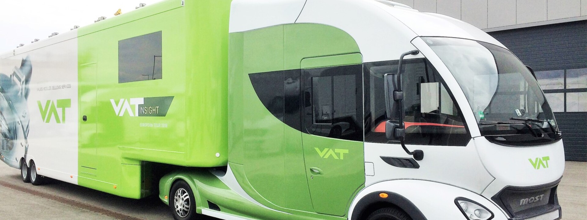 1-vat-showtruck-infomobil-futuria-mobile-messe.jpg