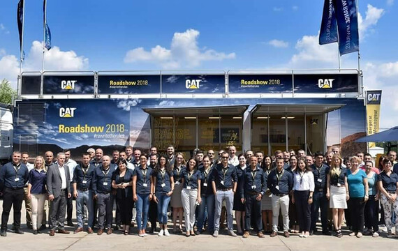 Caterpillar Roadshow Team