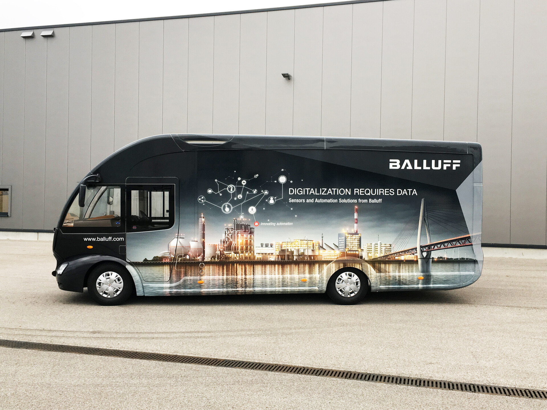 Balluff Infomobil Branding