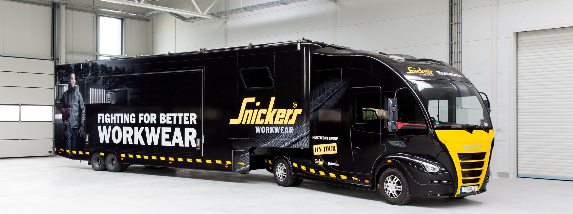Snickers Showtruck