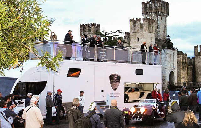 Showtruck mit exklusivem Ausblick bei der Mille Miglia