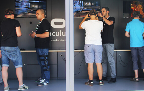 oculus-showtruck-3-tester.jpg